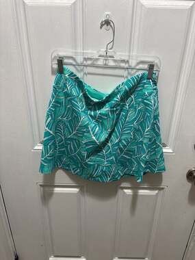 Coolibar Women's Big Wave Swim Skort UPF 50+ Eden Palm Paradise